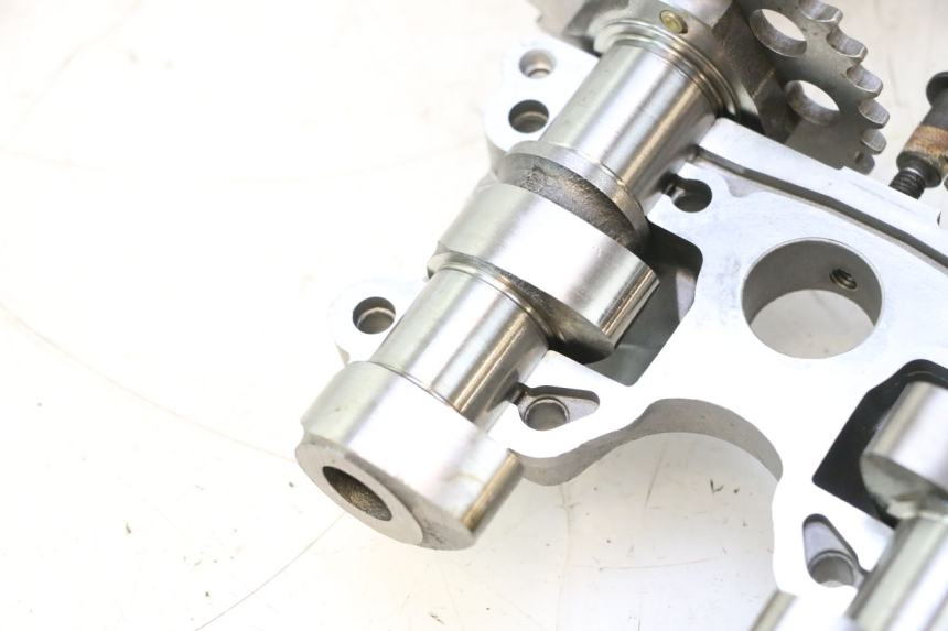 photo de CULASSE AVANT CAN-AM SPYDER RS 1000 (2008 - 2012) - Inspection visuelle