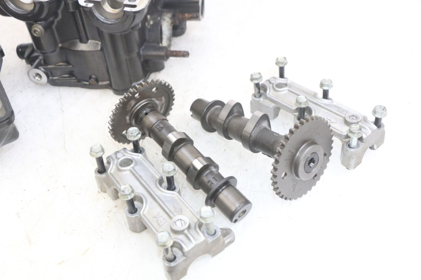 photo de CULASSE AVANT SUZUKI SV N 650 (1999 - 2002) - Inspection visuelle