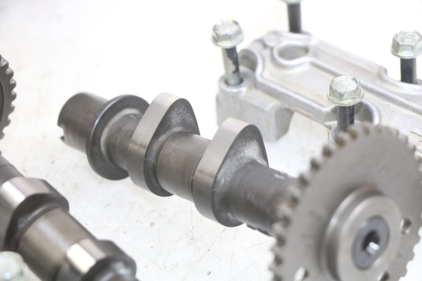 photo de CULASSE AVANT SUZUKI SV N 650 (1999 - 2002) - Focus structure