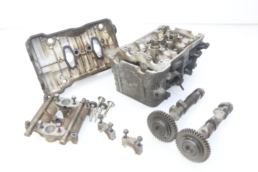 photo de CULASSE AVANT HONDA VFR FI RC46 800 (1998 - 2001) - Vue principale