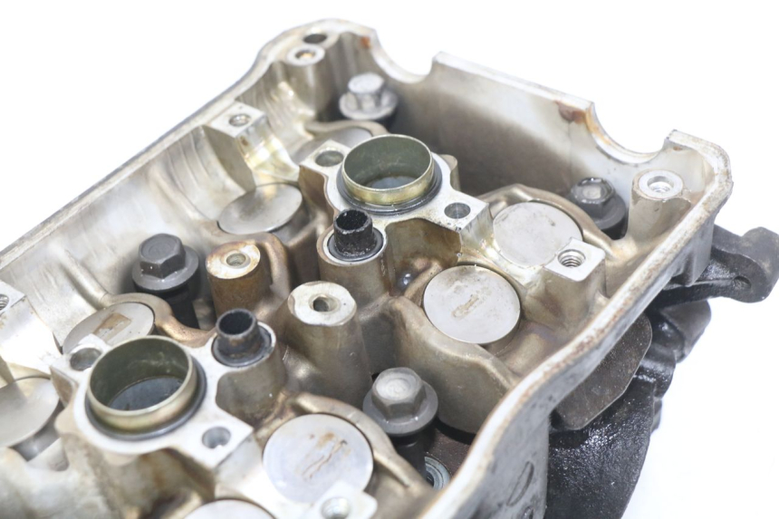 photo de CULASSE AVANT HONDA VFR FI RC46 800 (1998 - 2001) - Vue produit