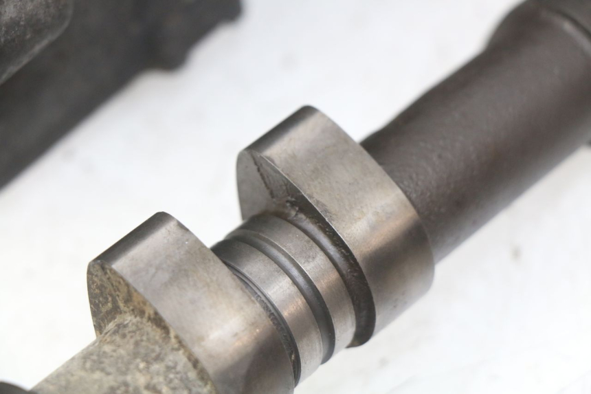 photo de CULASSE AVANT HONDA VFR FI RC46 800 (1998 - 2001) - Focus structure