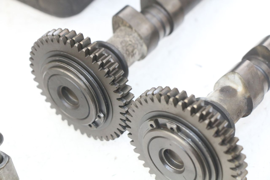 photo de CULASSE AVANT HONDA VFR FI RC46 800 (1998 - 2001) - Angle alternatif