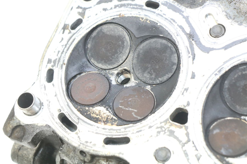 photo de CULASSE AVANT HONDA VFR FI RC46 800 (1998 - 2001) - Gros plan technique