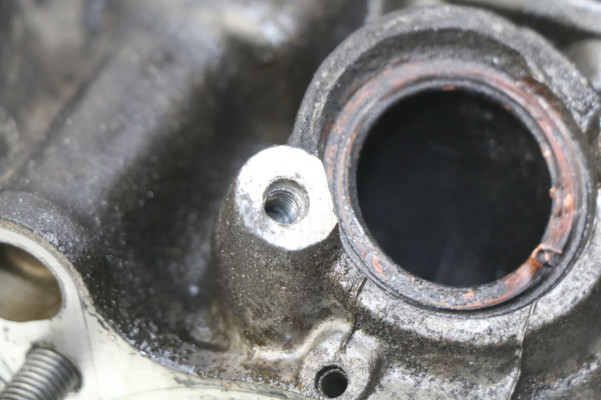 photo de CULASSE AVANT HONDA VFR FI RC46 800 (1998 - 2001) - État de surface