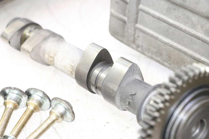 photo de CULASSE AVANT HONDA VFR FI RC46 800 (1998 - 2001) - Zoom qualité