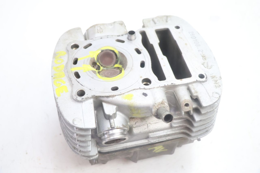 photo de CULASSE AVANT HONDA XLV VARADERO 125 (2007 - 2012) - Vue d’ensemble