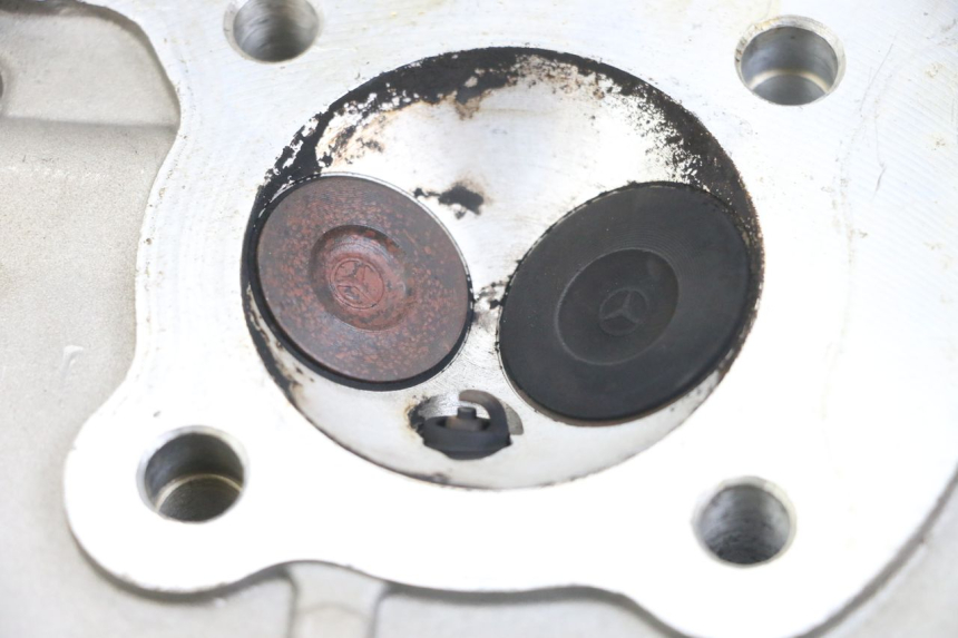 photo de CULASSE JONWAY AZTRAL 125 (2008 - 2017) - Zoom composants