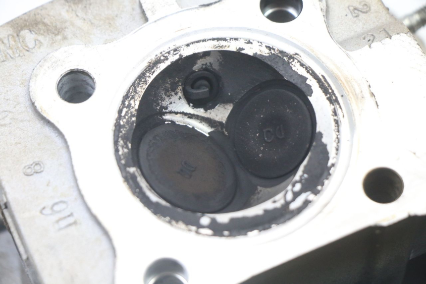 photo de CULASSE DAELIM BESBI 125 (2007 - 2008) - Points de fixation