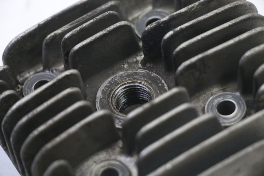 photo de CULASSE MBK BOOSTER NEXT GENERATION 50 (1995 - 1998) - Autre angle de vue