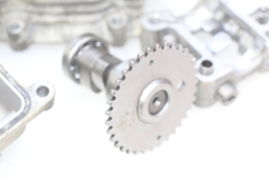 photo de CULASSE BAOTIAN BT 50 QT-12 50 (2007 - 2009) - Inspection visuelle