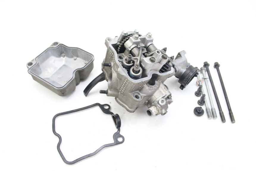 photo de CULASSE SUZUKI BURGMAN 125 (2007 - 2014) - Détail de la pièce