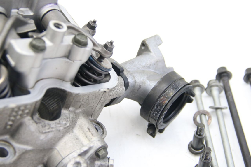 photo de CULASSE SUZUKI BURGMAN 125 (2007 - 2014) - Détails caractéristiques