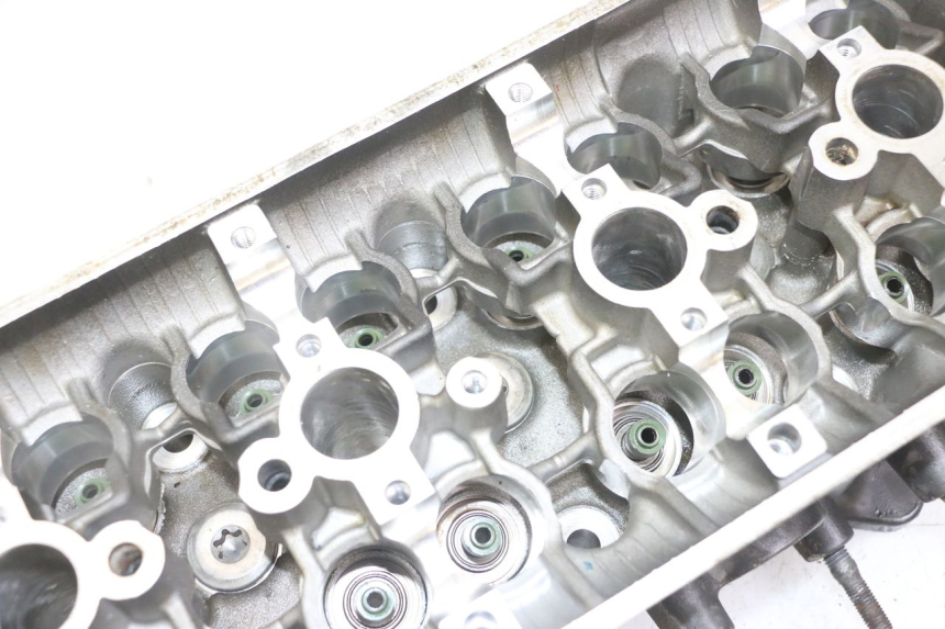 photo de CULASSE HONDA CB R 1000 (2018 - 2023) - Détails caractéristiques