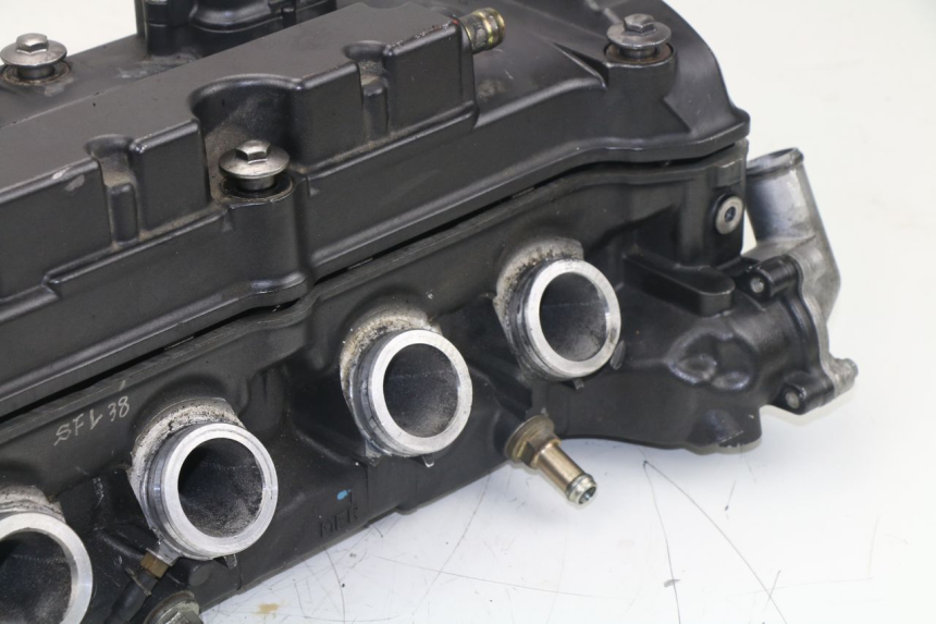 photo de CULASSE HONDA CBF N 600 (2004 - 2007) - Focus structure