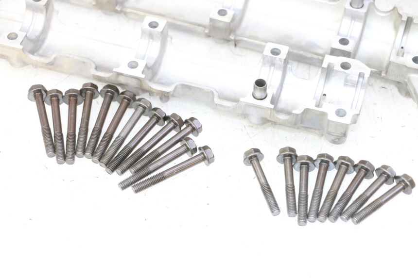 photo de CULASSE HONDA CBR RR FIREBLADE 900 (1992 - 1994) - Zoom état d’usage