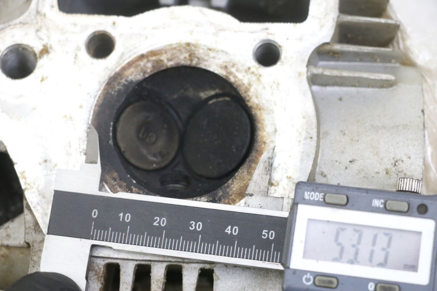 photo de CULASSE CCR DIRT BIKE 110 - Autre angle de vue