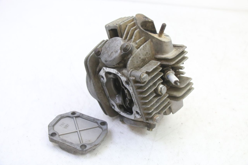 photo de CULASSE BSE DIRTBIKE PH10L 125 - Points de fixation