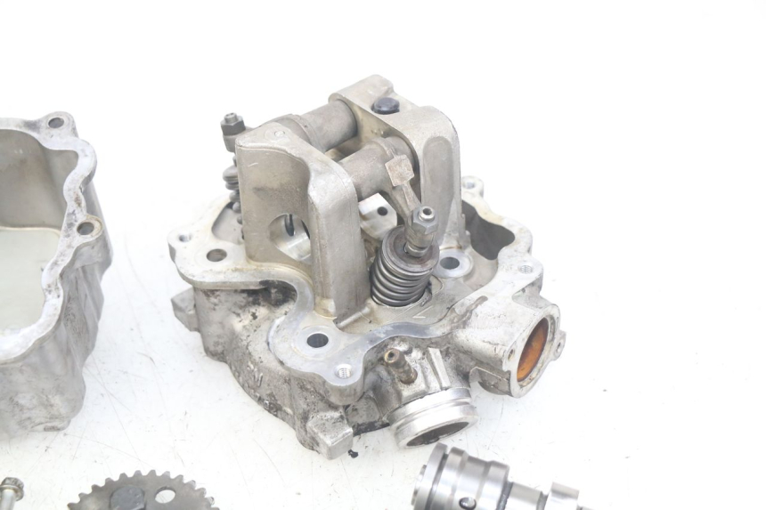 photo de CULASSE PEUGEOT ELYSEO 125 (1999 - 2004) - Zoom qualité