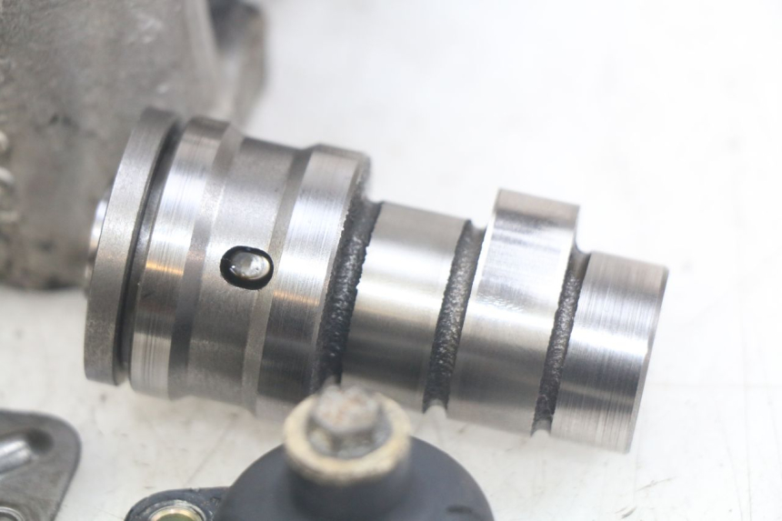 photo de CULASSE PEUGEOT ELYSEO 125 (1999 - 2004) - Zoom état d’usage