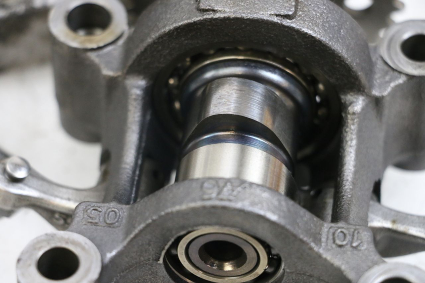 photo de Cylinder Head HONDA FES S-WING SWING ABS 125 (2007 - 2015) - Vue rapprochée