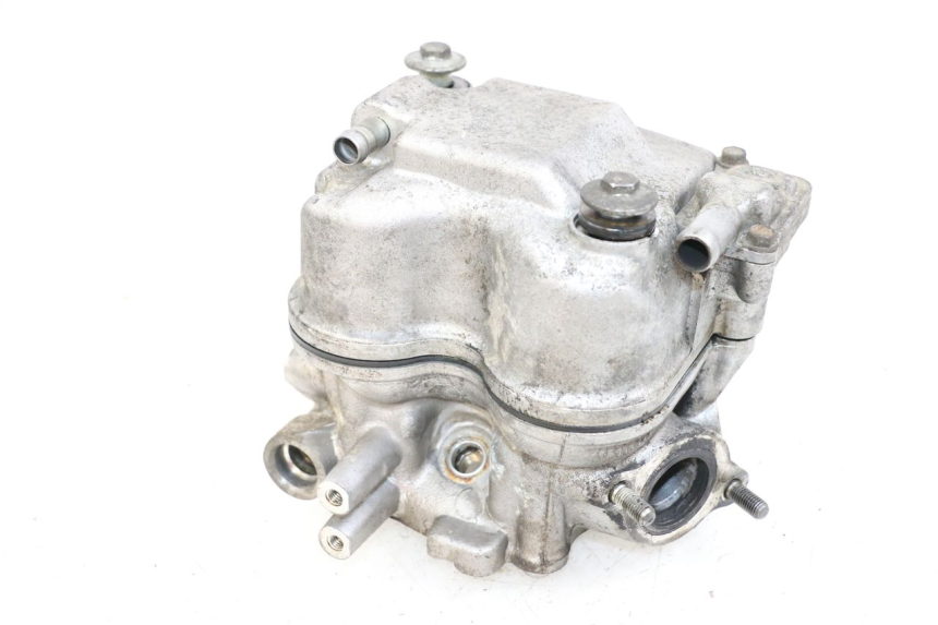 photo de Cylinder Head HONDA FES S-WING SWING ABS 125 (2007 - 2015) - Vue d’ensemble