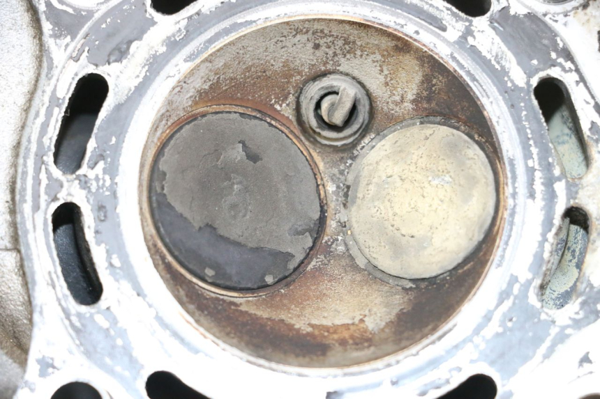 photo de Cylinder Head HONDA FES S-WING SWING ABS 125 (2007 - 2015) - Vue produit