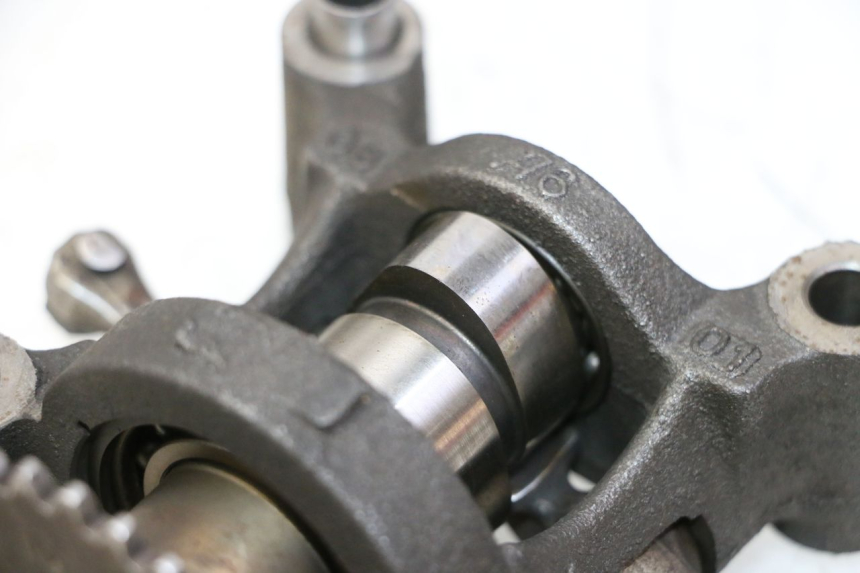 photo de Cylinder Head HONDA FES S-WING SWING ABS 125 (2007 - 2015) - Photo complémentaire