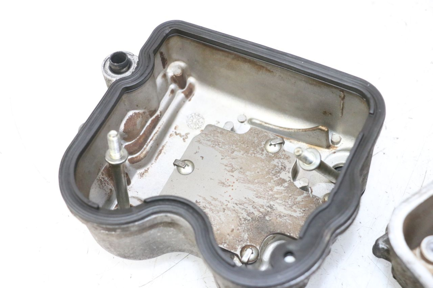 photo de Cylinder Head HONDA FES S-WING SWING ABS 125 (2007 - 2015) - Zoom qualité