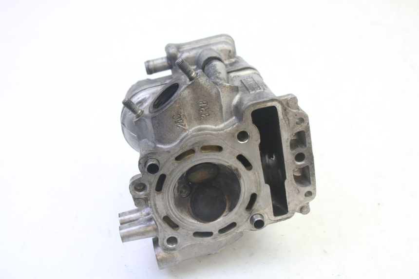 photo de Cylinder Head HONDA FES S-WING SWING ABS 125 (2007 - 2015) - Inspection visuelle