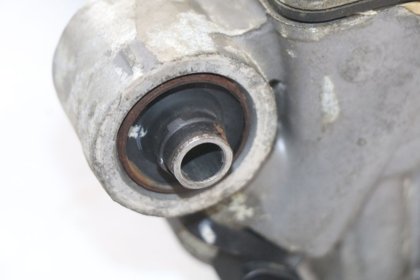 photo de CULASSE HONDA FJS SILVER WING SILVERWING 400 (2005 - 2008) - Vue rapprochée