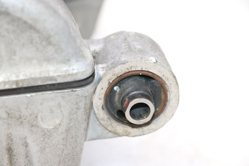 photo de CULASSE HONDA FJS SILVER WING SILVERWING 400 (2005 - 2008) - Vue rapprochée