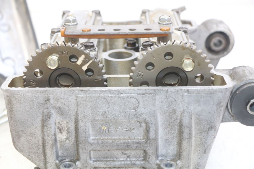 photo de CULASSE HONDA FJS SILVERWING SILVER WING 400 (2009 - 2016) - Vue rapprochée