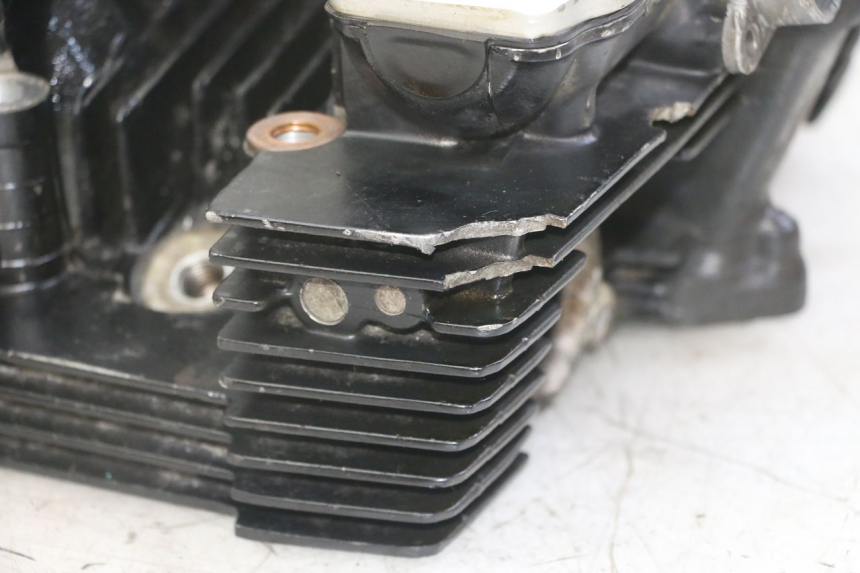 photo de CULASSE SUZUKI GS GSE 500 (2001 - 2003) - Détail de la pièce