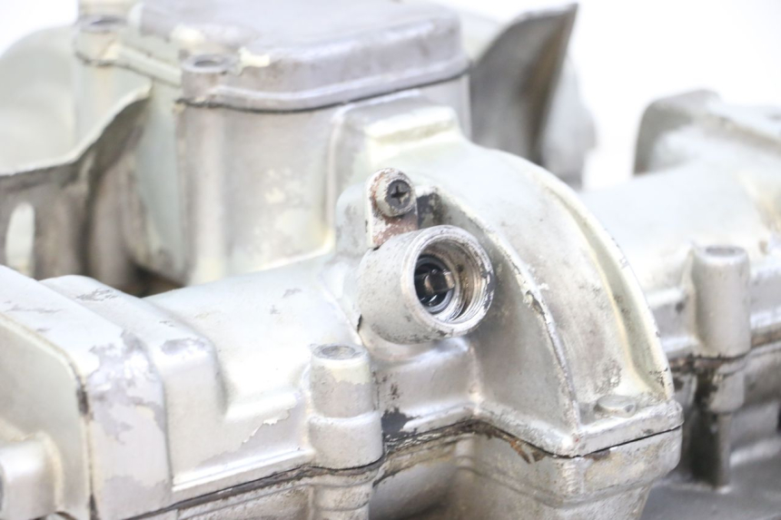 photo de CULASSE SUZUKI GSX E 250 (1982 - 1983) - Détails caractéristiques