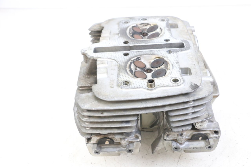 photo de CULASSE SUZUKI GSX E 250 (1982 - 1983) - Zoom état d’usage