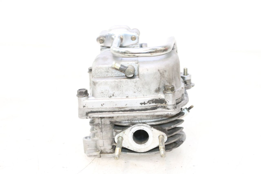photo de CULASSE PEUGEOT KISBEE 4T 50 (2010 - 2017) - Gros plan technique