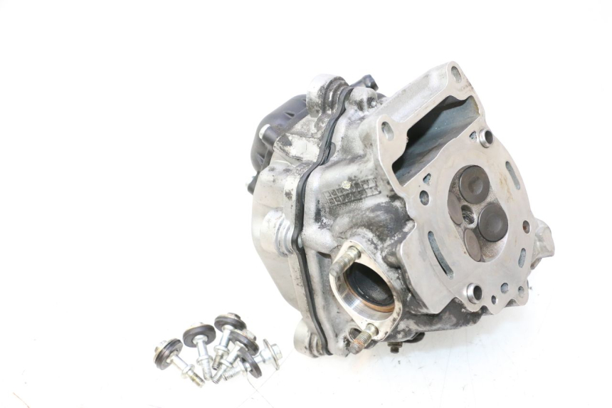 photo de CULASSE PIAGGIO MP3 LT 300 (2010 - 2016) - Autre angle de vue
