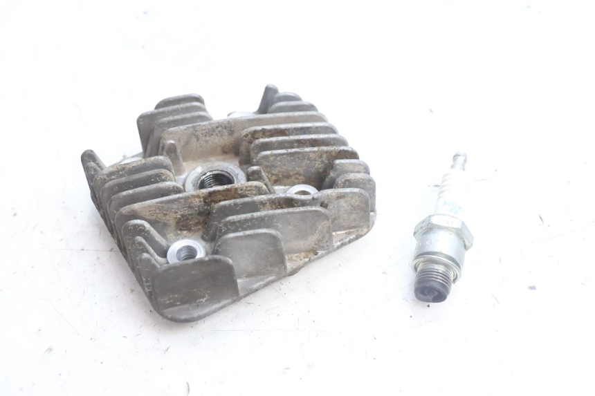 photo de CULASSE YAMAHA NEO'S NEOS 2T 50 (1998 - 2007) - Autre angle de vue