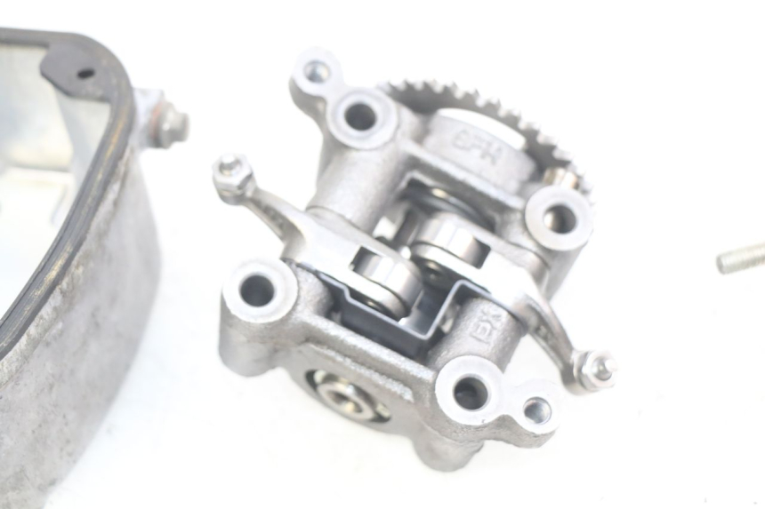 photo de CULASSE HONDA NHX LEAD 110 (2008 - 2010) - Détails caractéristiques