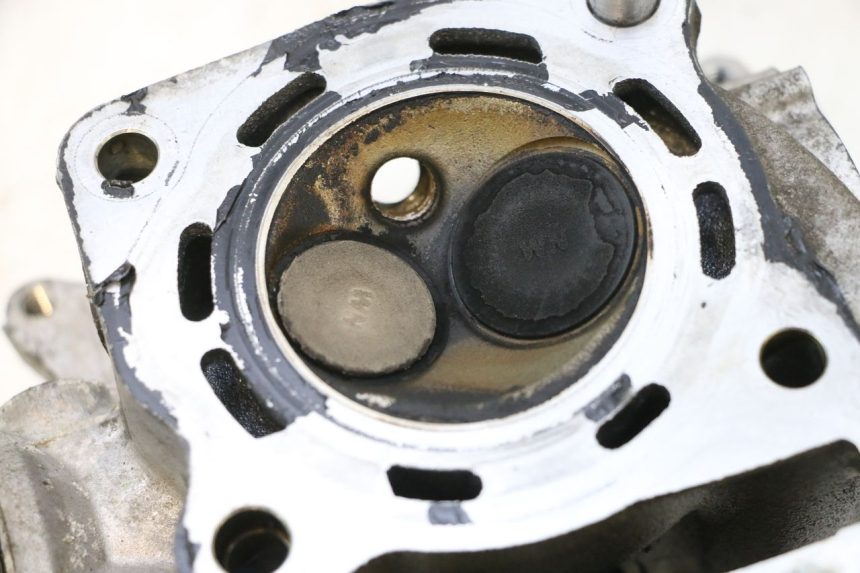 photo de CULASSE HONDA PCX (JF57/JF64) 125 (2014 - 2018) - Marquages et références