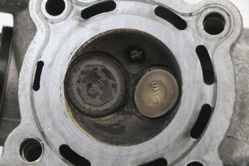 photo de CULASSE PEUGEOT BELVILLE 125 (2017 - 2021) - Autre angle de vue