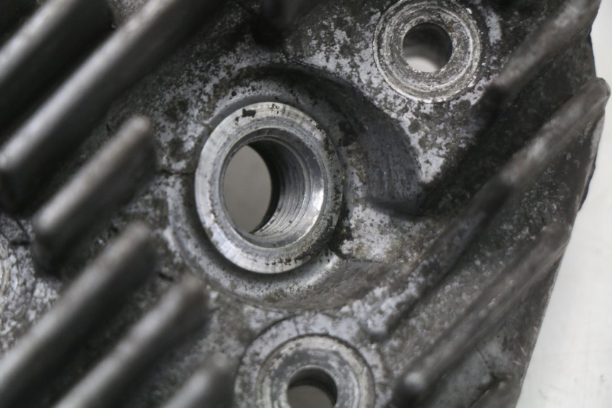 photo de CULASSE PEUGEOT ELYSTAR 50 (2002 - 2014) - Autre angle de vue