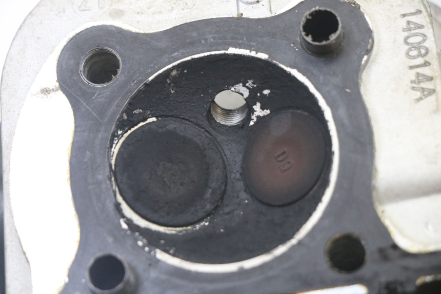 photo de CULASSE PEUGEOT VIVACITY 125 (2010 - 2017) - Gros plan technique