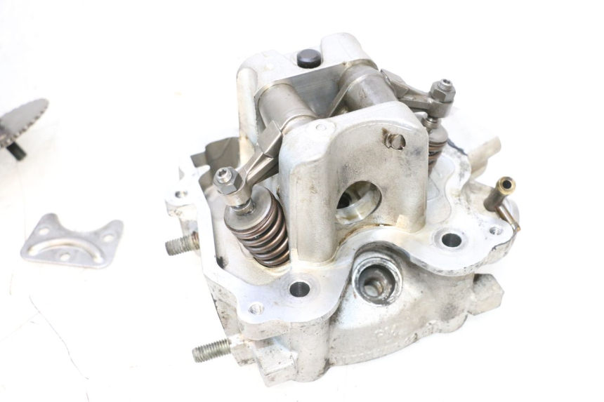 photo de CULASSE PEUGEOT SATELIS COMPRESSOR K15 125 (2006 - 2009) - Détail de la pièce