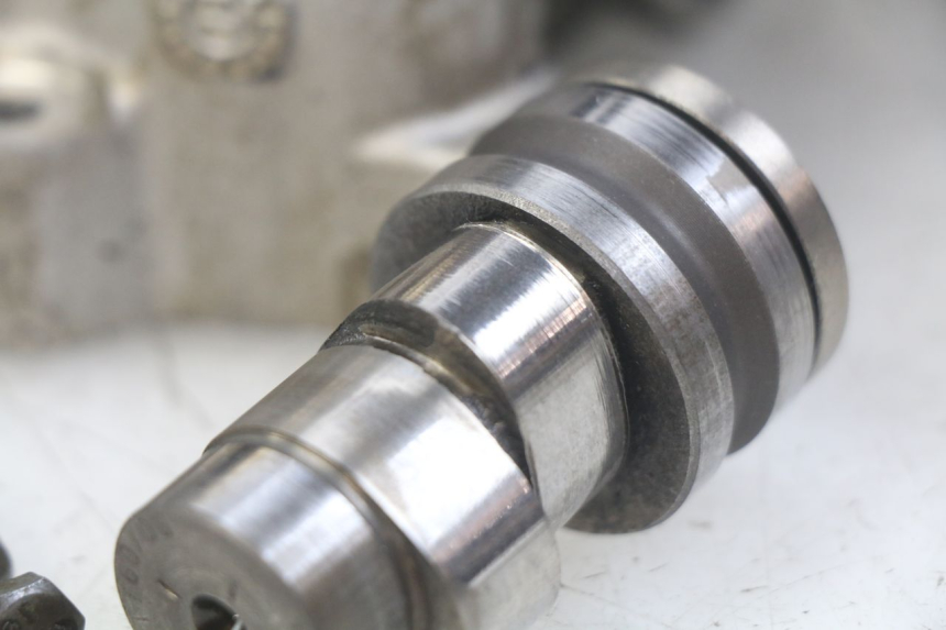 photo de CULASSE PEUGEOT SATELIS 125 (2010 - 2012) - Focus structure