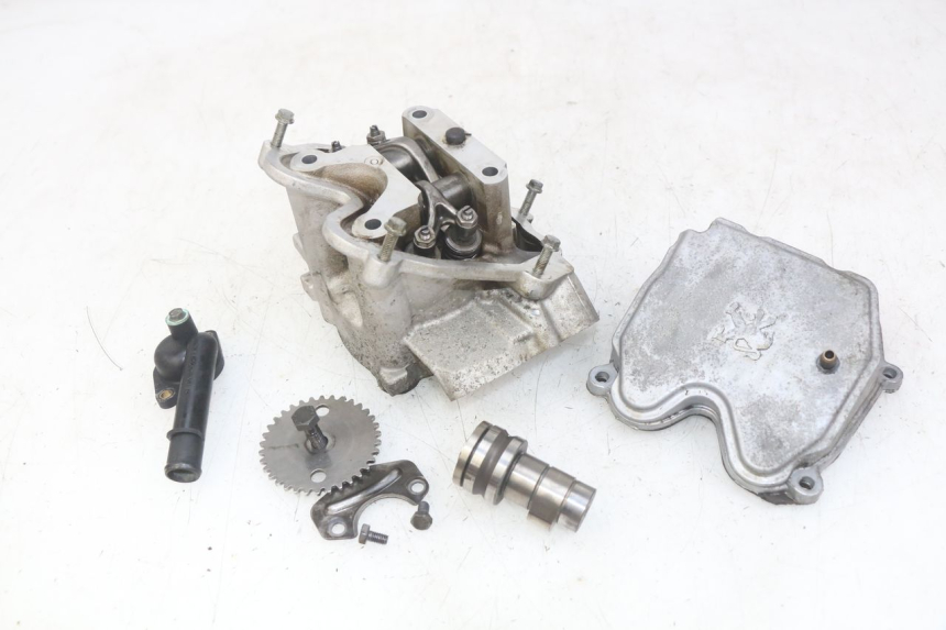 photo de CULASSE PEUGEOT SATELIS 125 (2010 - 2012) - Marquages et références