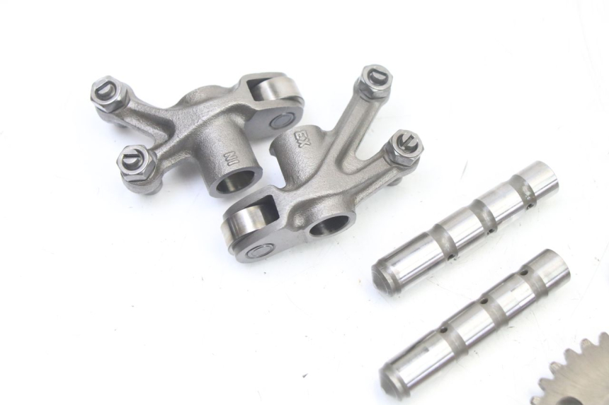 photo de CULASSE PEUGEOT SATELIS 125 (2013 - 2018) - Vue d’ensemble