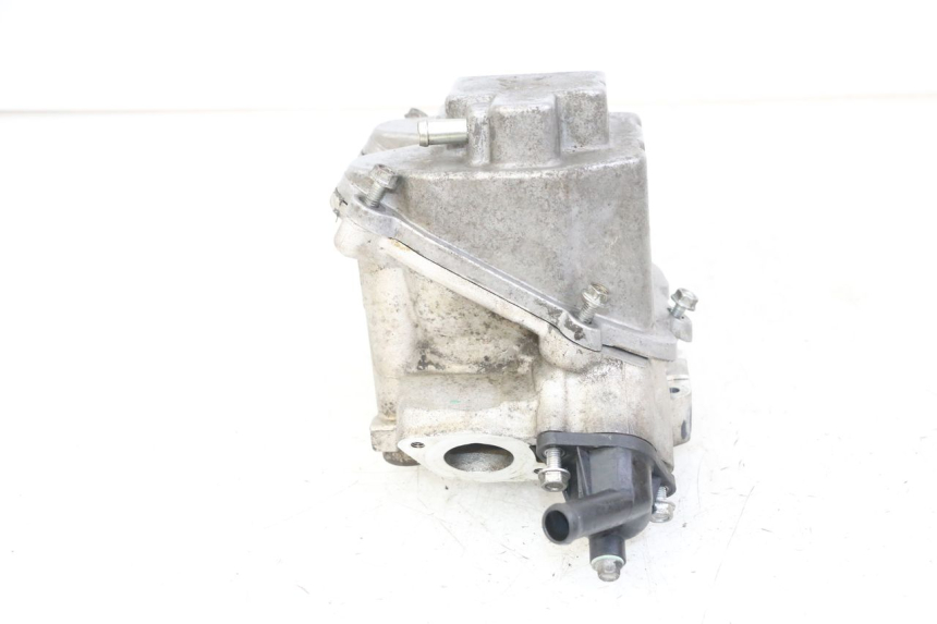 photo de CULASSE PEUGEOT SATELIS 125 (2013 - 2018) - Autre angle de vue