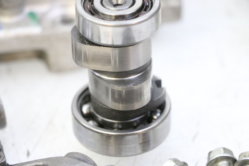 photo de CULASSE PEUGEOT SATELIS 125 (2013 - 2018) - Zoom qualité